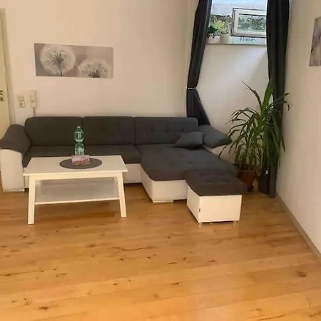 아파트 Denzenberg / Mit Garten / Free Parking 투빈겐
