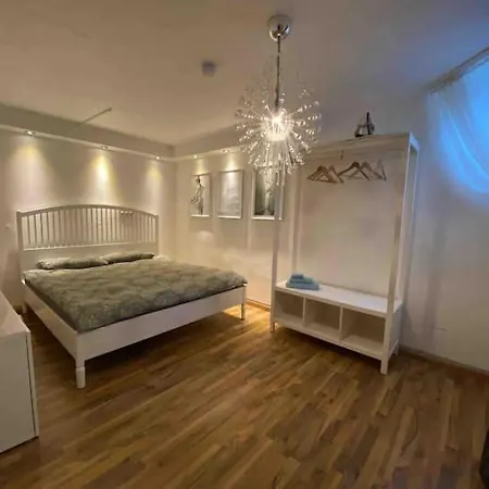 Apartment Denzenberg / Mit Garten / Free Parking *